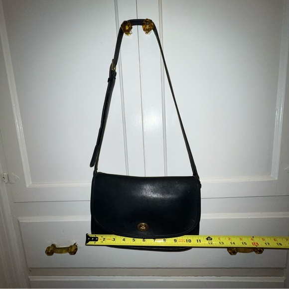 Vintage Coach purse - Picture 4 of 6